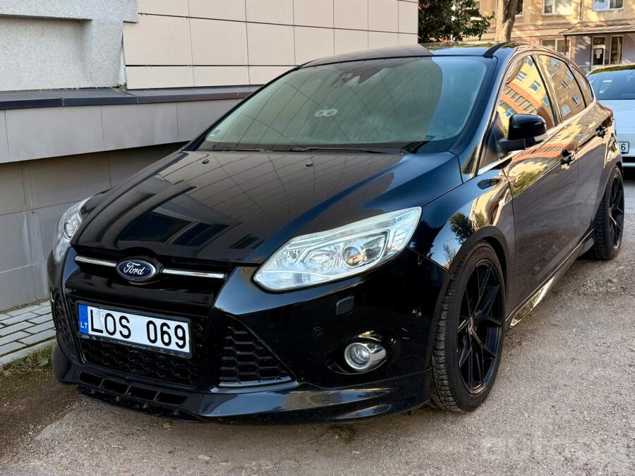Ford Focus 3 generation Hatchback 5-doors