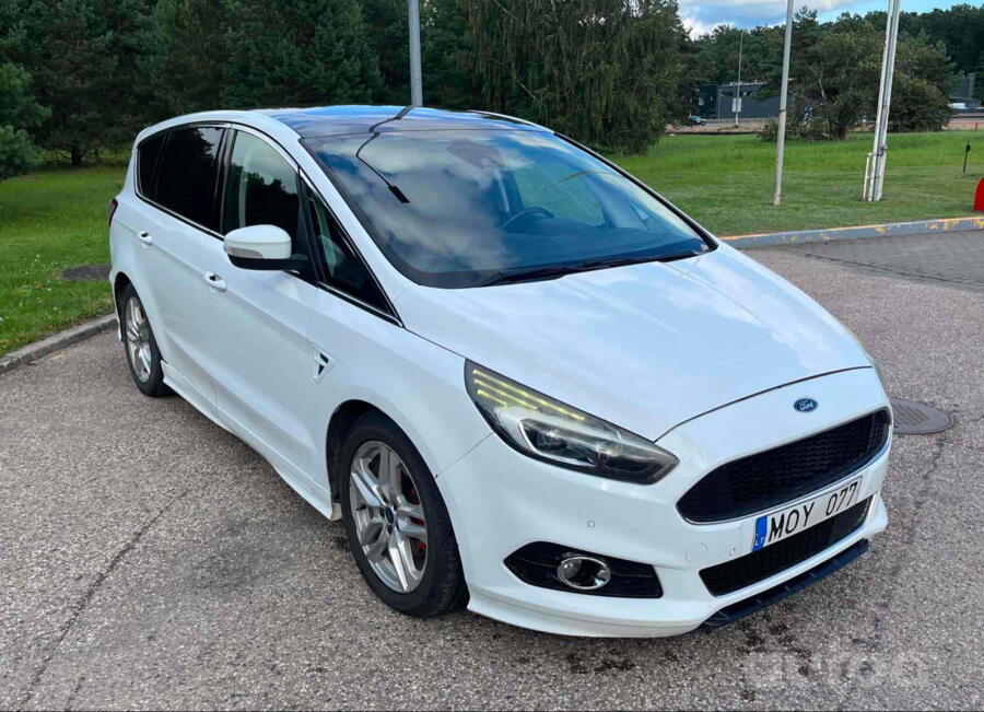 Ford S-Max
