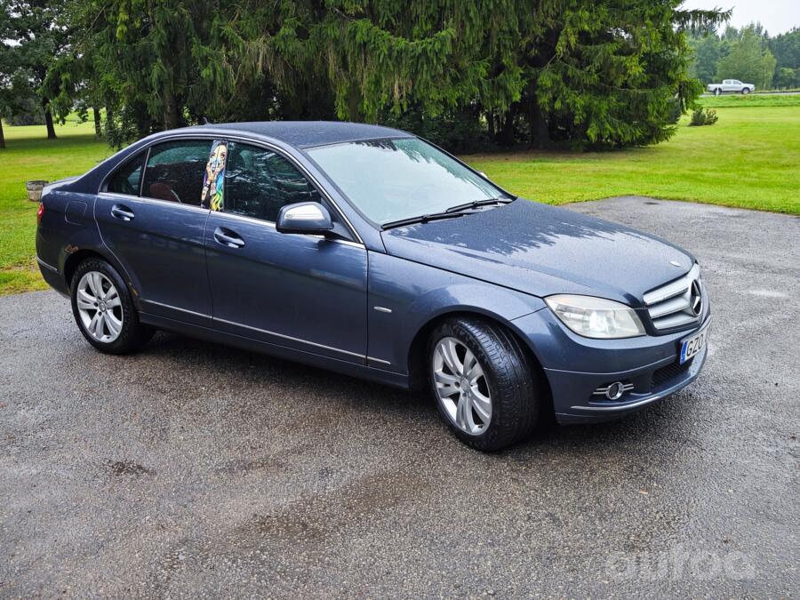 Mercedes-Benz C-Class W204/S204 Sedan