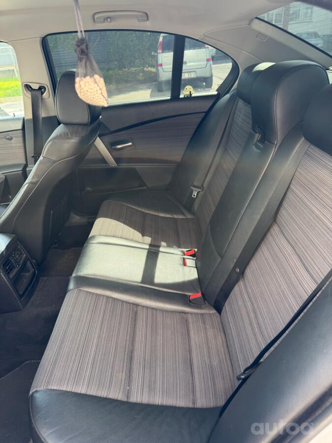 BMW 5 Series E60/E61 Sedan