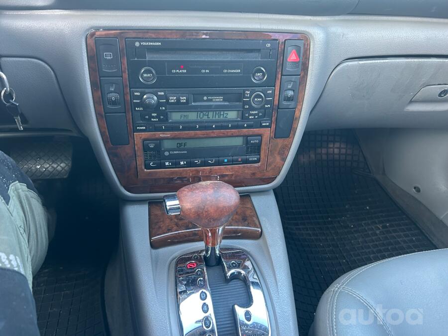 Volkswagen Passat B5.5 [restyling] Sedan