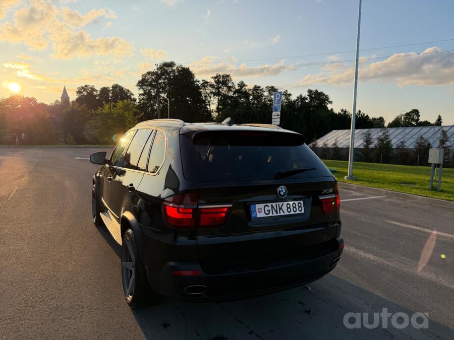 BMW X5 E70 Crossover