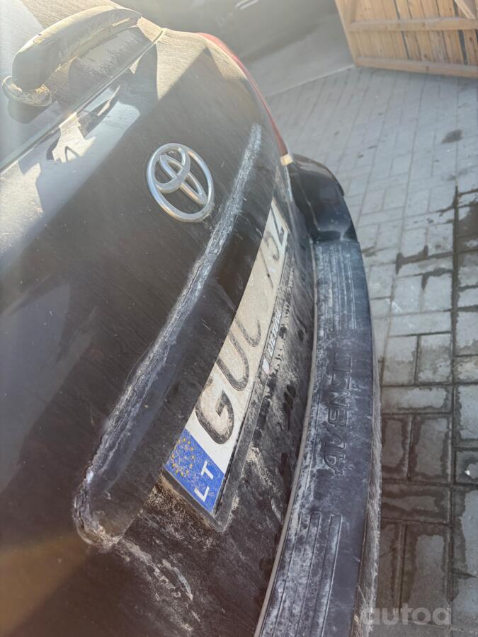 Toyota Avensis 2 generation [restyling] wagon