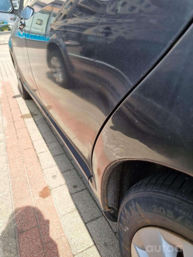 Toyota Avensis 2 generation [restyling] Sedan