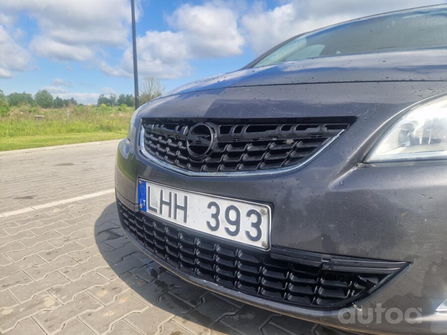 Opel Astra J [restyling] Hatchback 5-doors