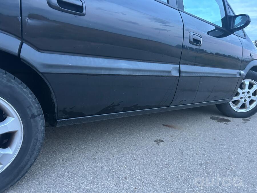 Opel Zafira A [restyling] Minivan 5-doors