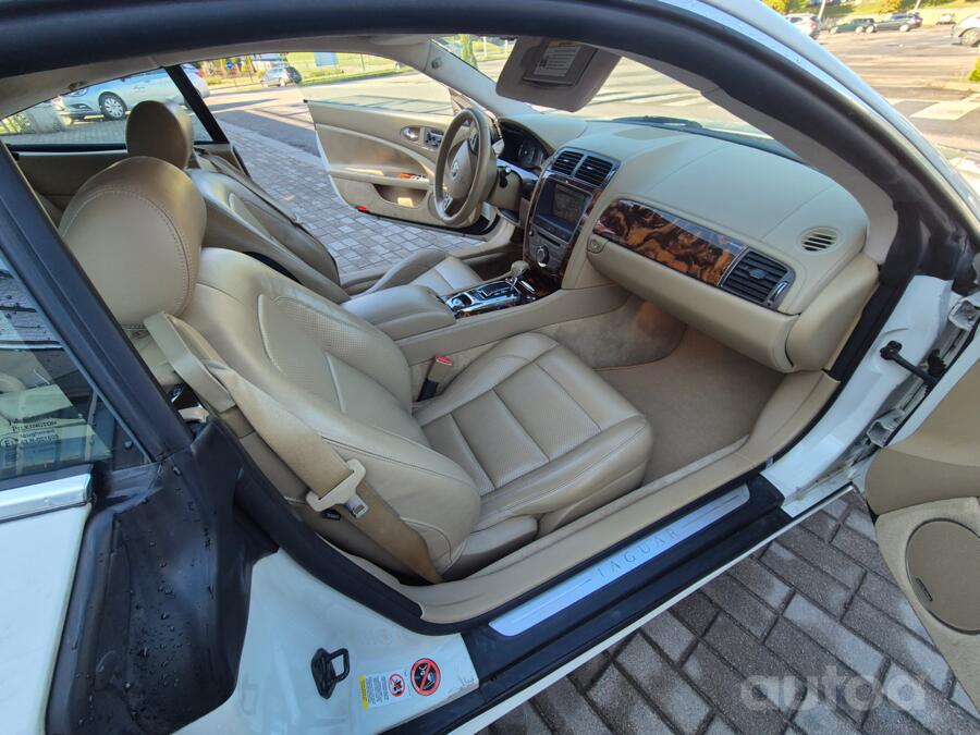Jaguar XK X150 Coupe