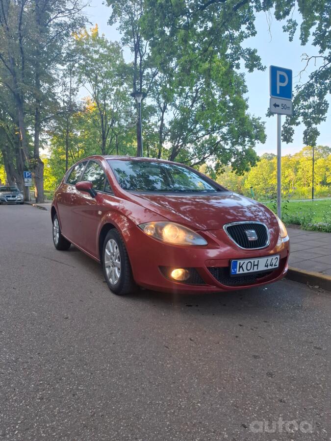 SEAT Leon 2 generation Hatchback 5-doors