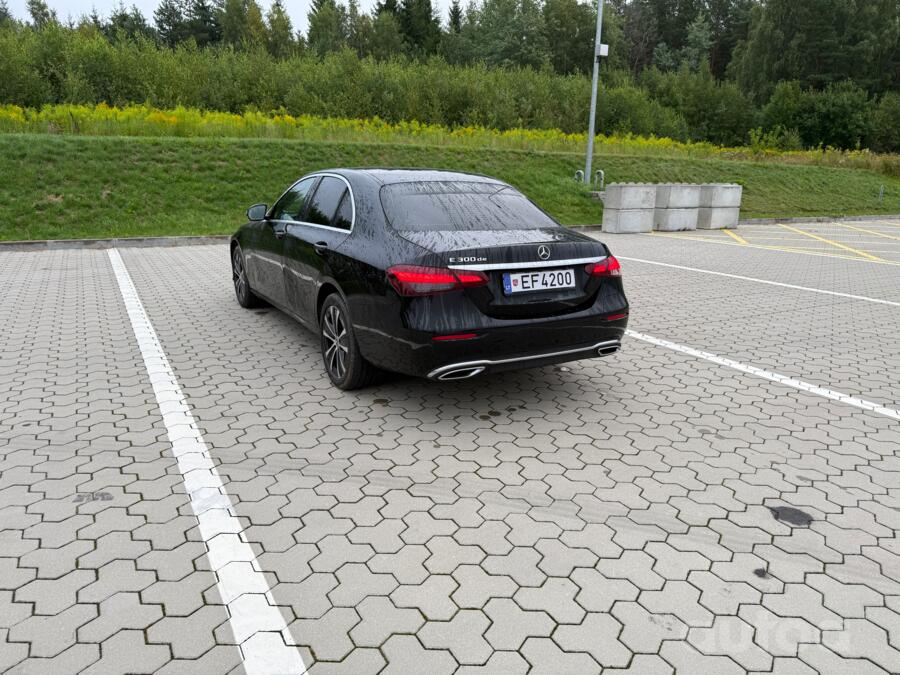 Mercedes-Benz E-Class W213 Sedan