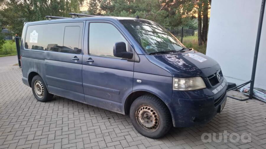 Volkswagen Multivan T5 Minivan