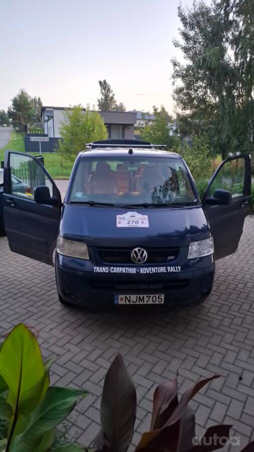 Volkswagen Multivan T5 Minivan