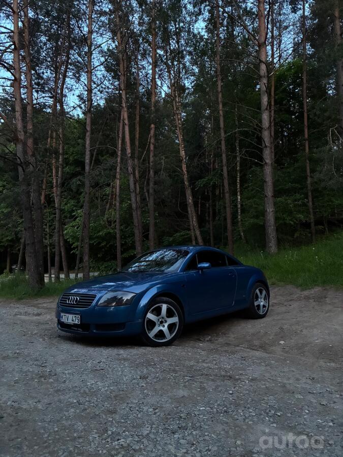 Audi TT 8N Coupe