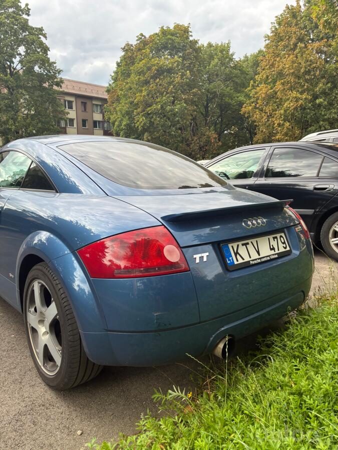 Audi TT 8N Coupe