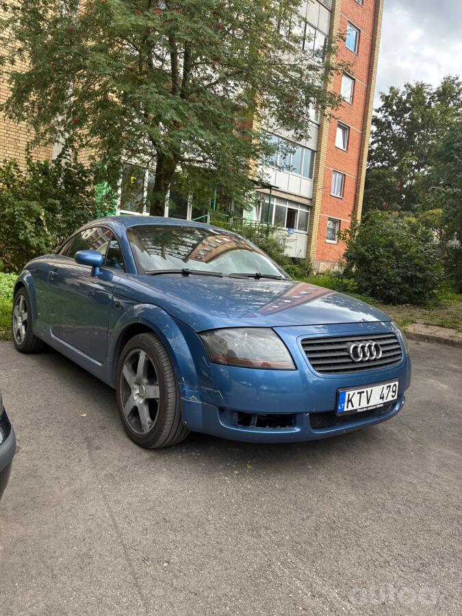 Audi TT 8N Coupe