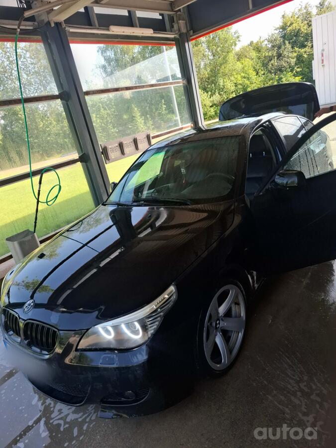 BMW 5 Series E60/E61 Sedan