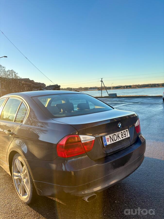 BMW 3 Series E90/E91/E92/E93 Sedan