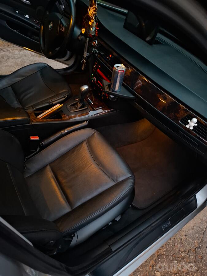 BMW 3 Series E90/E91/E92/E93 Sedan