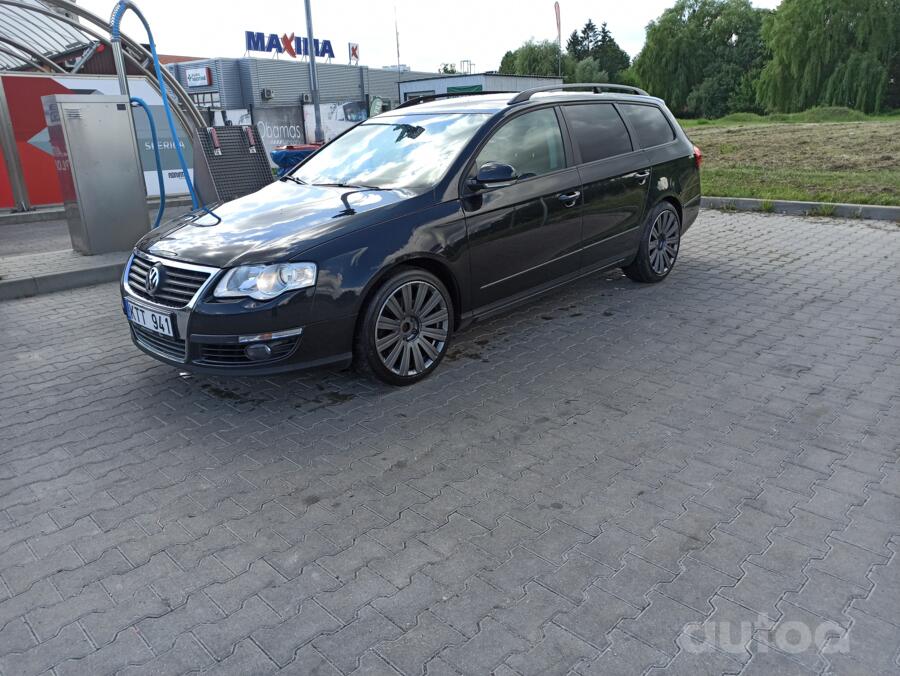 Volkswagen Passat B6 wagon 5-doors