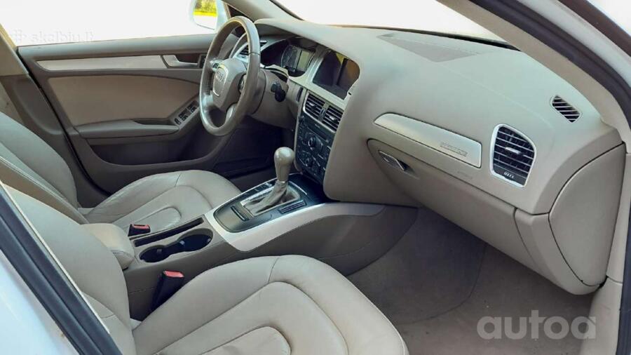 Audi A4 B8/8K Sedan 4-doors