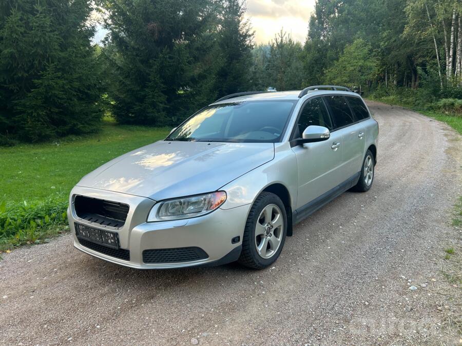 Volvo V70 3 generation wagon