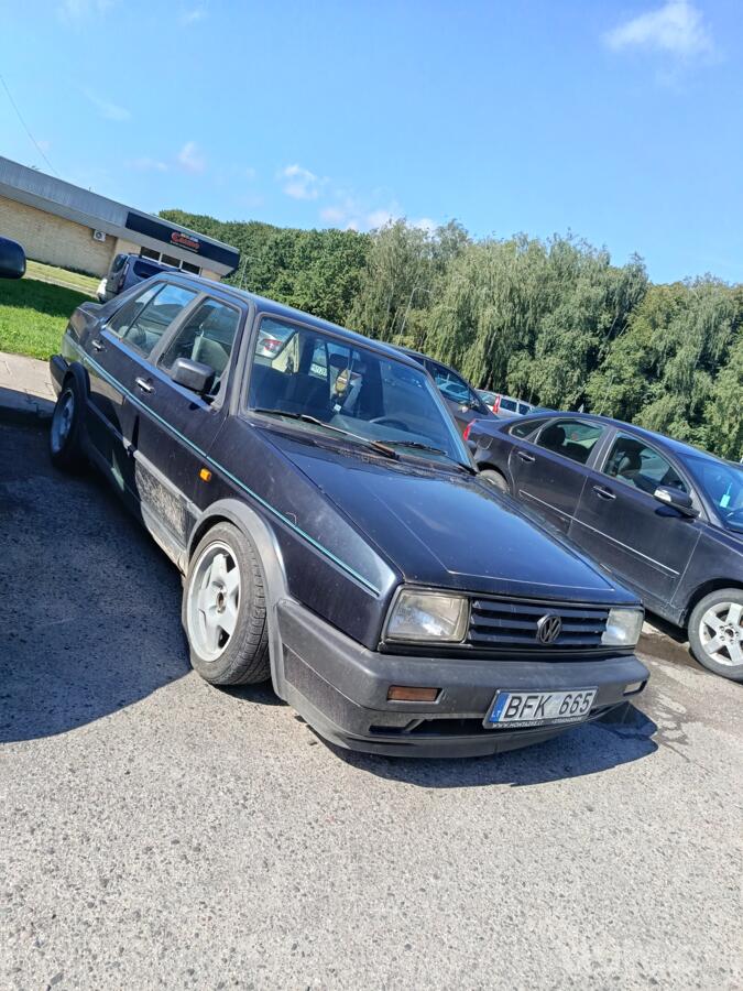 Volkswagen Jetta 2 generation [restyling] Sedan 4-doors