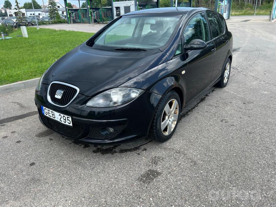 SEAT Toledo 3 generation Hatchback