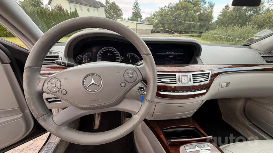 Mercedes-Benz S-Class W221 [restyling] Sedan 4-doors