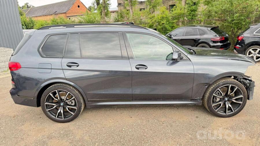 BMW X7 G07 Crossover