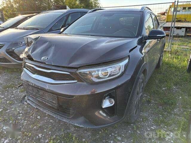 Kia Stonic 1 generation Crossover