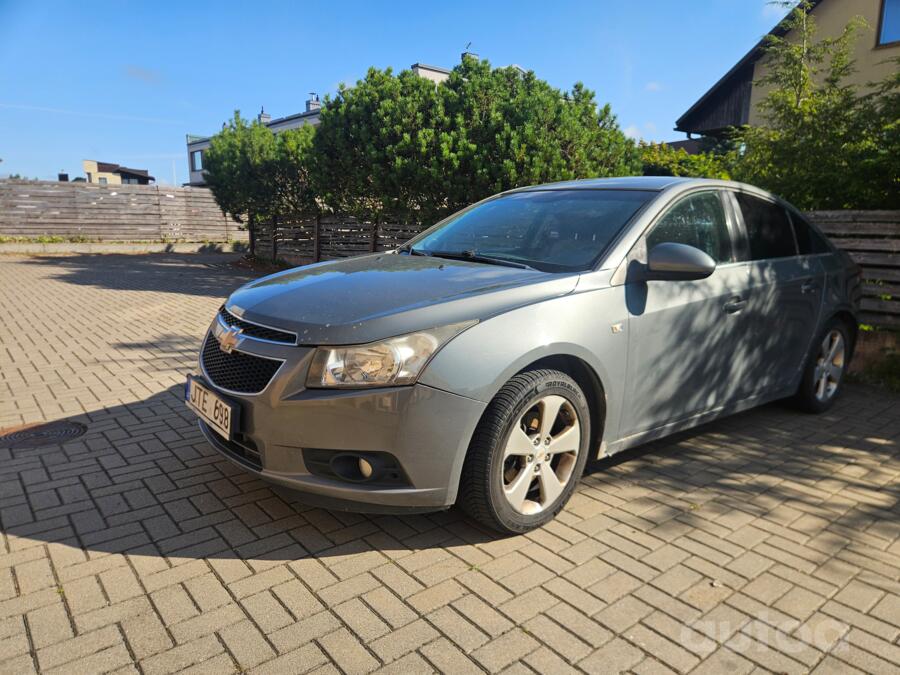 Chevrolet Cruze J300 Sedan