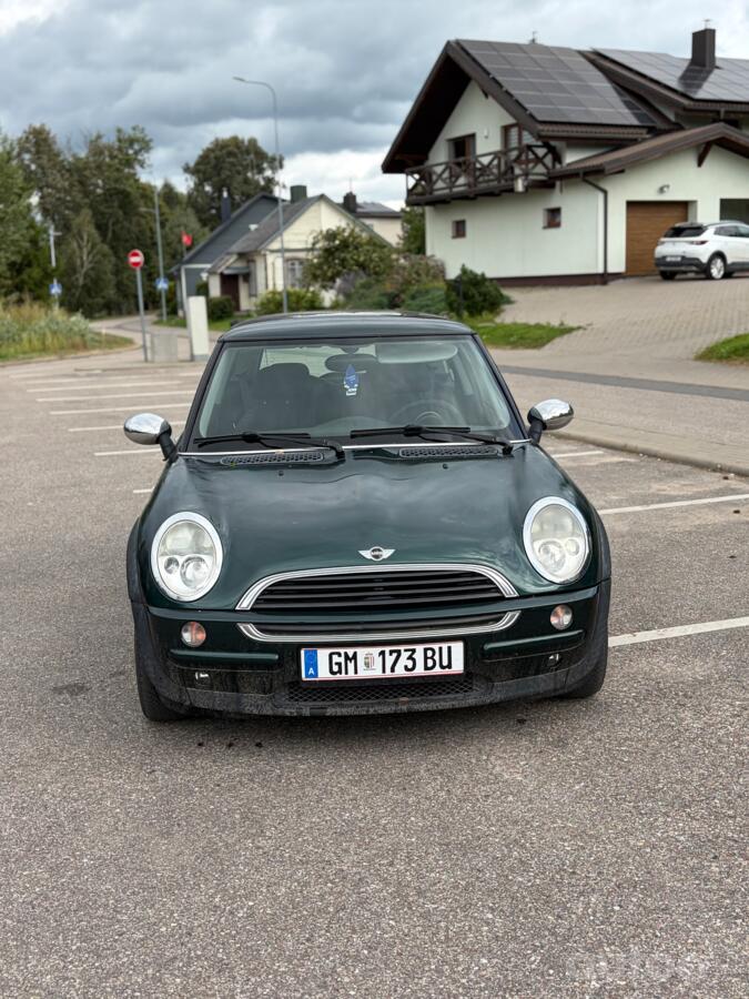 Mini One R50 Hatchback