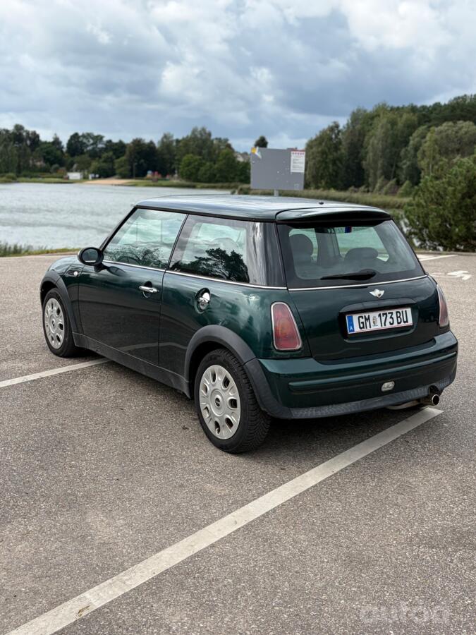 Mini One R50 Hatchback