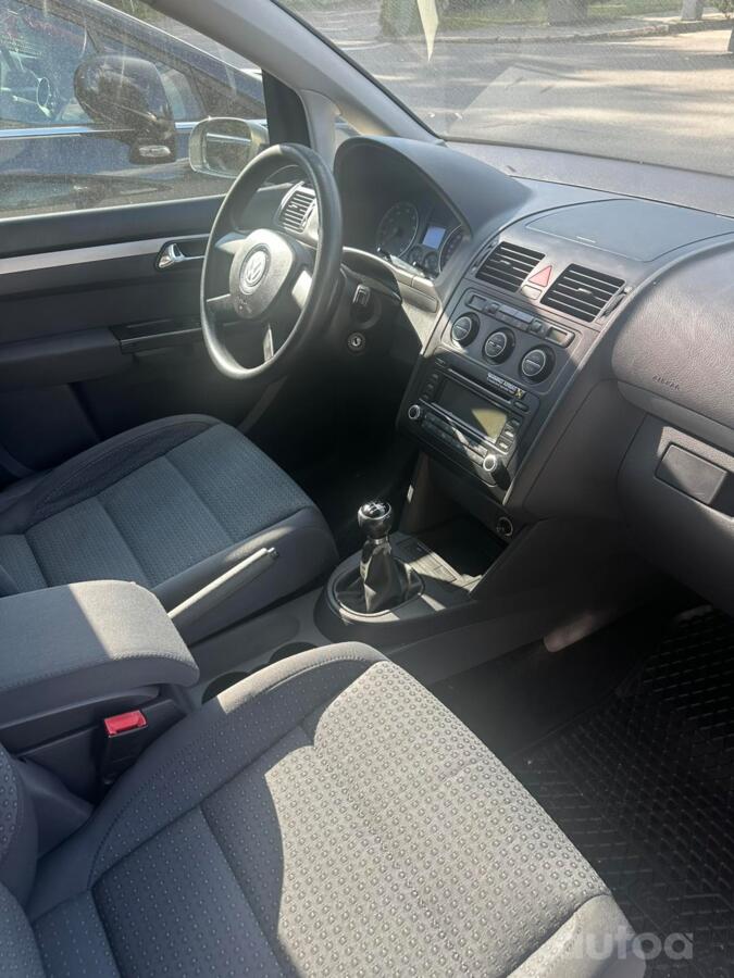 Volkswagen Touran 1 generation Minivan
