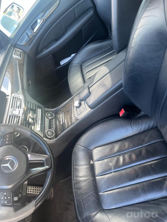 Mercedes-Benz CLS-Class C218/X218 Sedan 4-doors