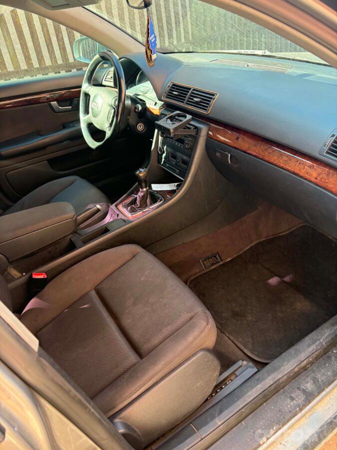Audi A4 B6 Avant wagon 5-doors