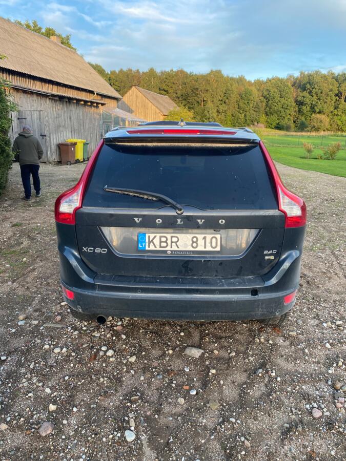 Volvo XC60 1 generation Crossover