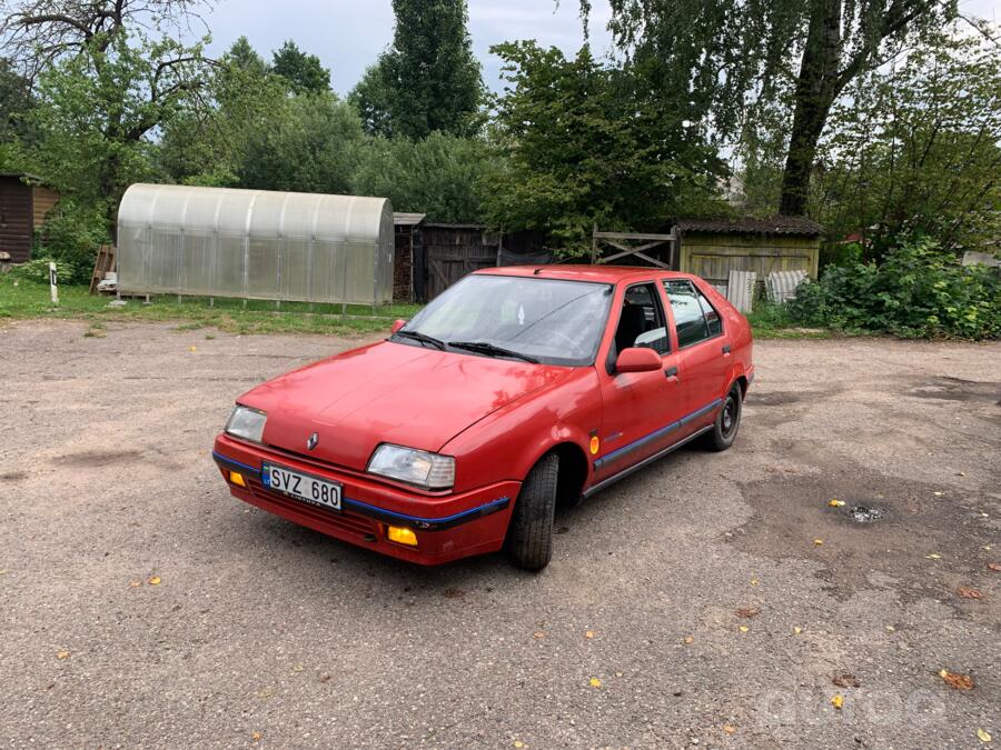 Renault 19 1 generation Chamade Sedan