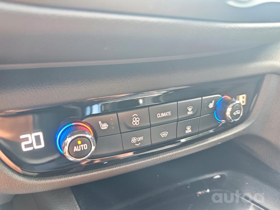 Opel Insignia 2021