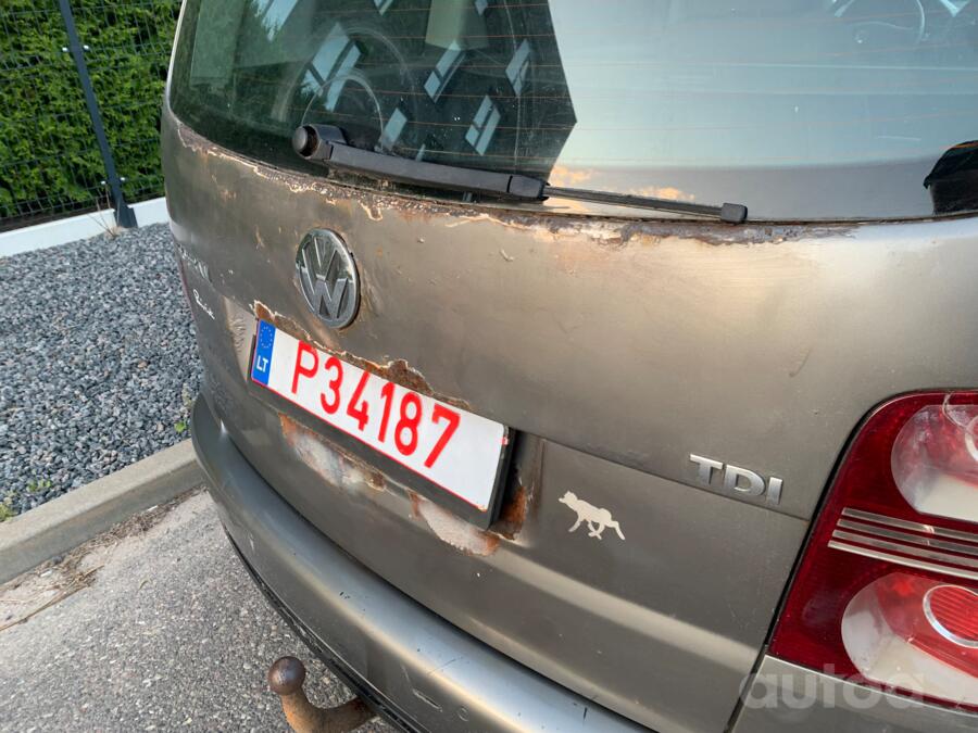 Volkswagen Touran 1 generation [restyling] Minivan 5-doors