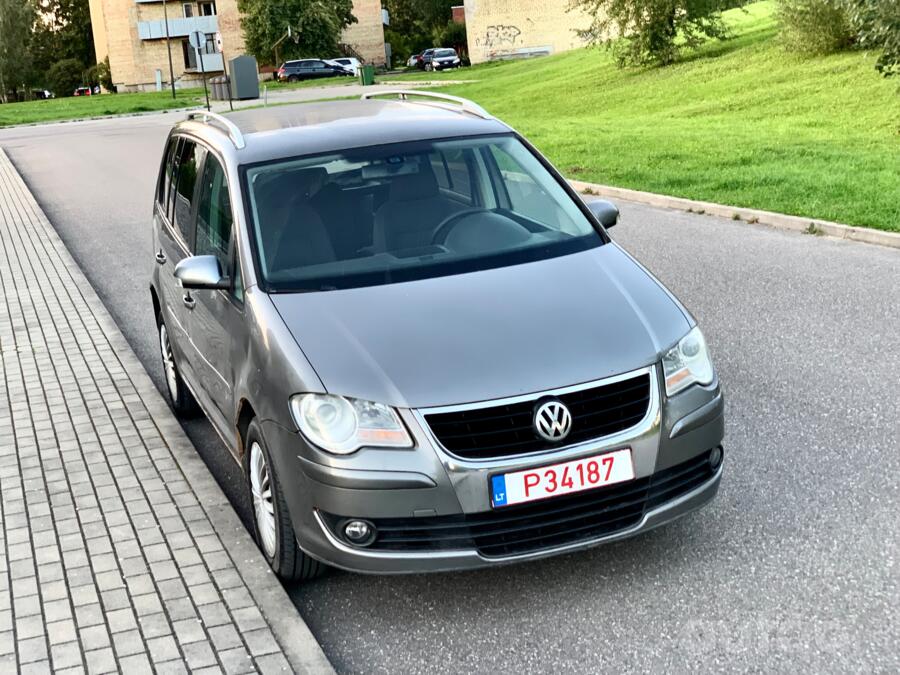 Volkswagen Touran 1 generation [restyling] Minivan 5-doors
