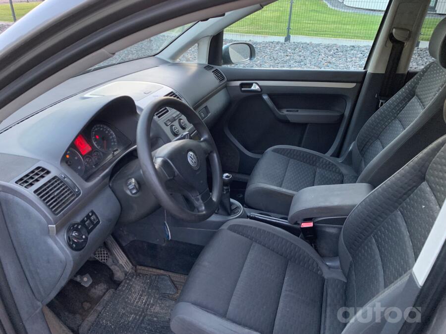 Volkswagen Touran 1 generation [restyling] Minivan 5-doors
