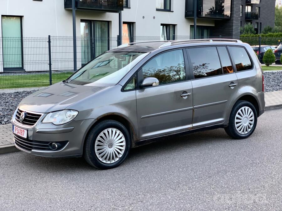 Volkswagen Touran 1 generation [restyling] Minivan 5-doors