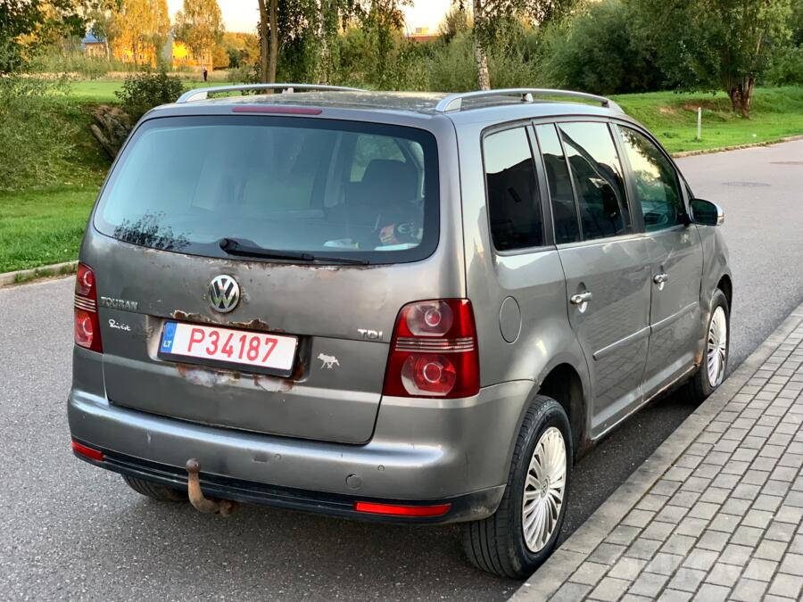 Volkswagen Touran 1 generation [restyling] Minivan 5-doors