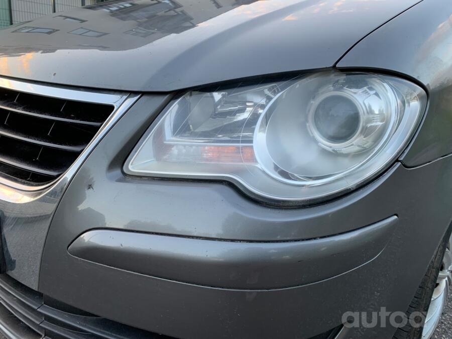 Volkswagen Touran 1 generation [restyling] Minivan 5-doors