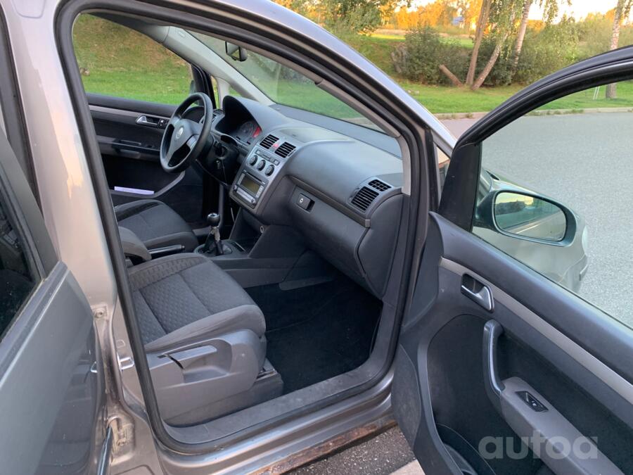 Volkswagen Touran 1 generation [restyling] Minivan 5-doors
