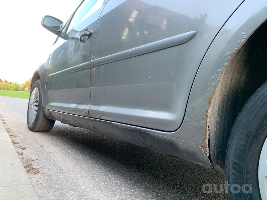 Volkswagen Touran 1 generation [restyling] Minivan 5-doors