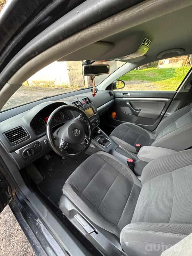 Volkswagen Golf 2010