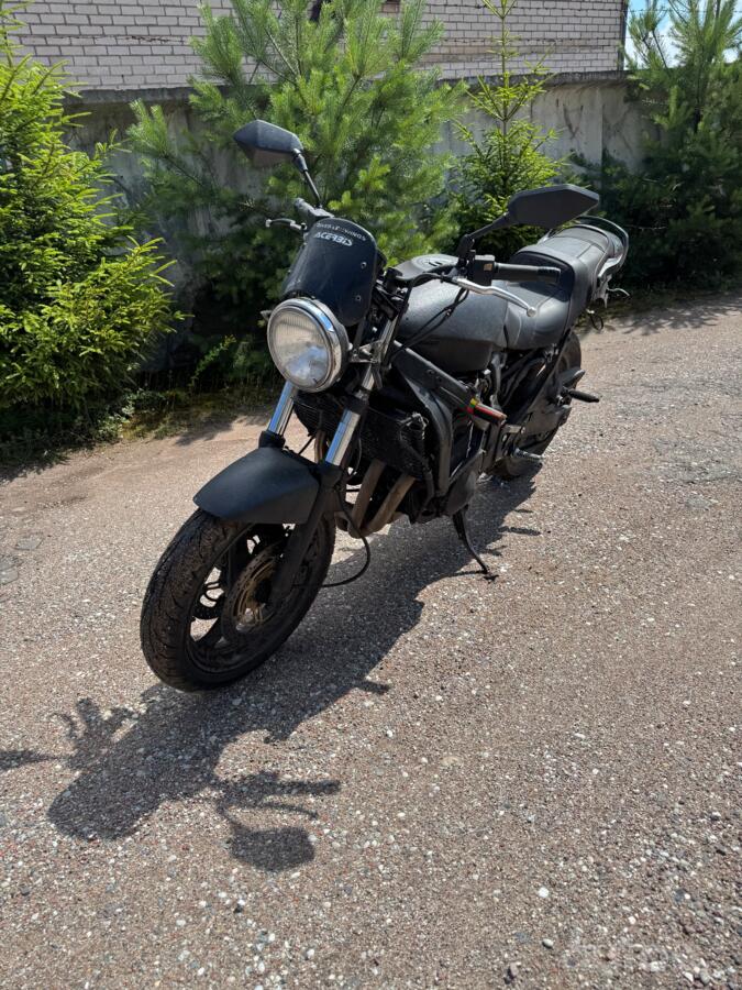 Suzuki Katana