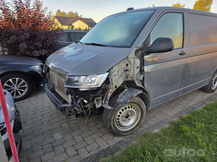 Volkswagen Transporter T6 Kombi minivan 4-doors