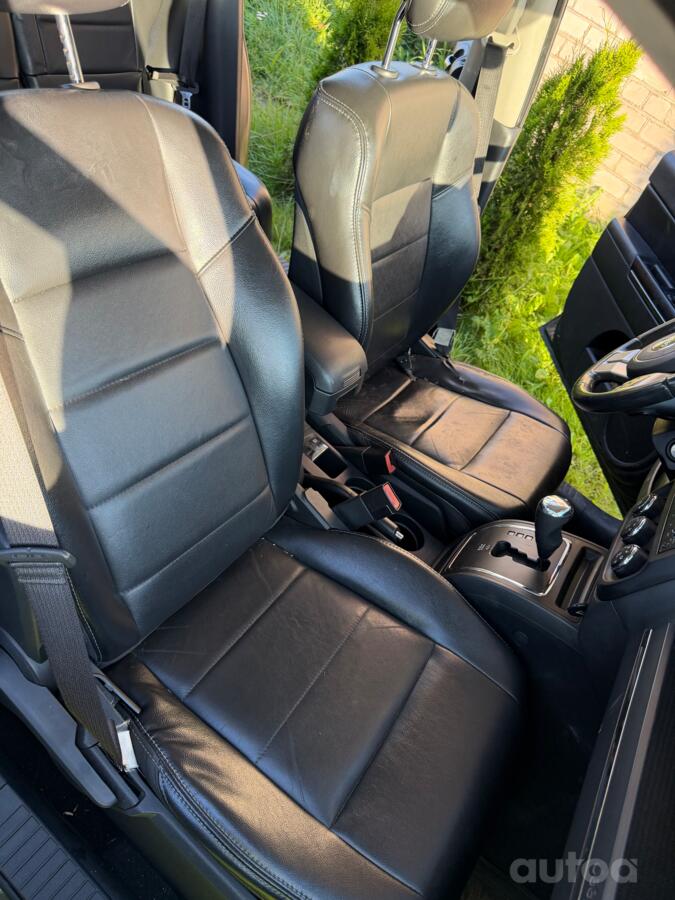 Jeep Compass 1 generation [restyling] Crossover